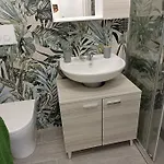 Iris Apartment, Comfort E Stile Nel Cuore Di Apartamento Bisceglie