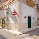 Iris Apartment, Comfort E Stile Nel Cuore Di