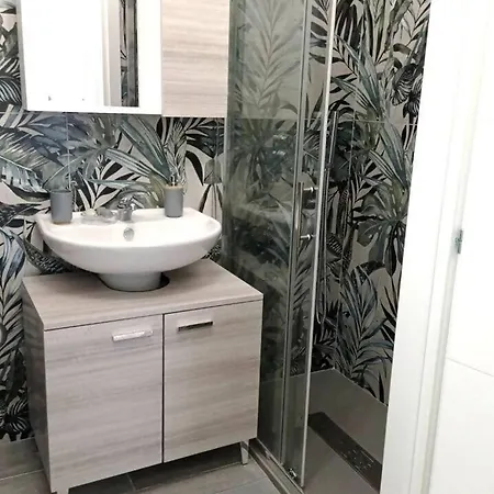 Iris Apartment, Comfort Nel Cuore Di Bisceglie